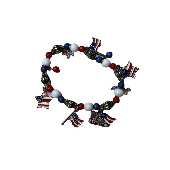 Vintage Patriotic Stretch Charm Bracelet Red White Blue Stars & Stripes Flags - Picture 6 of 6